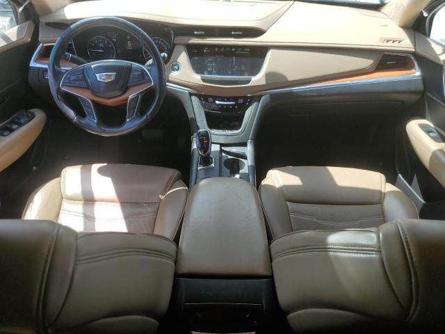  CADILLAC XT5 2019 Granatowy