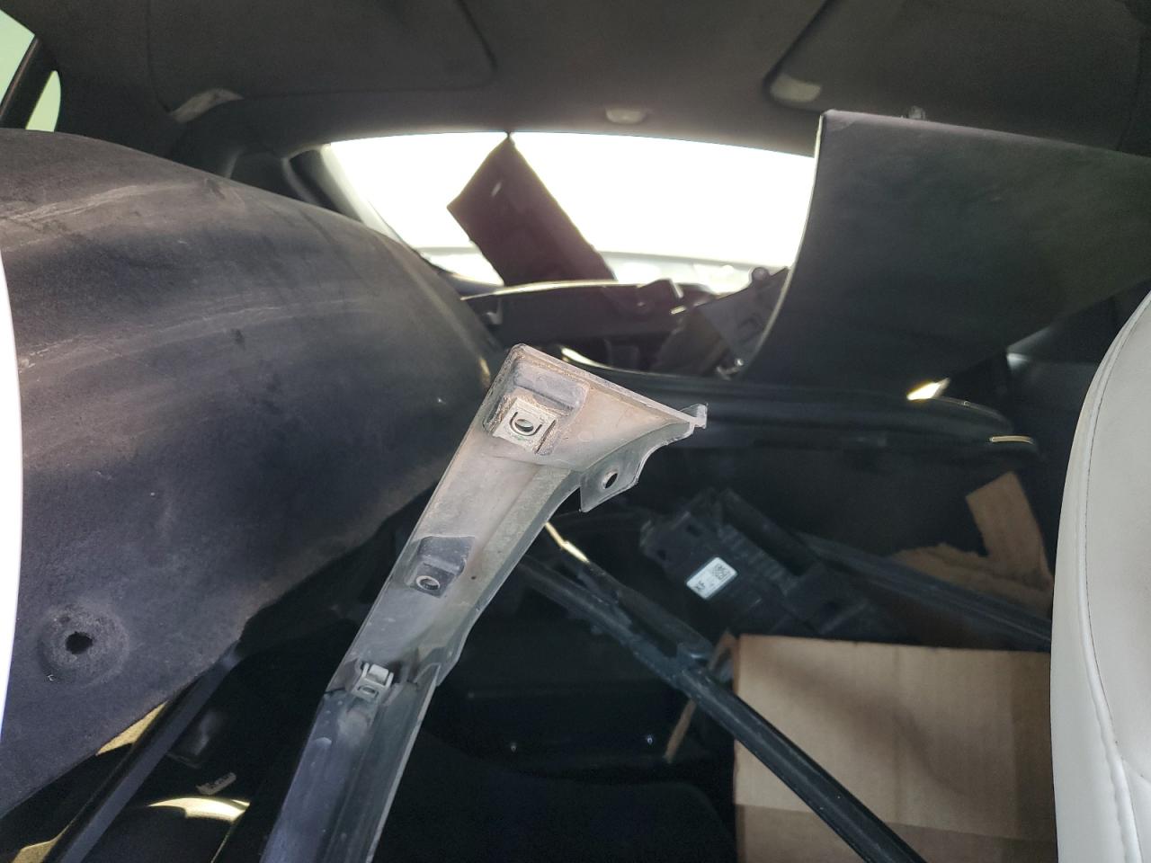 2020 Tesla Model X VIN: 5YJXCDE2XLF280104 Lot: 54129775