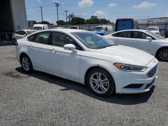  FORD FUSION 2018 Белый