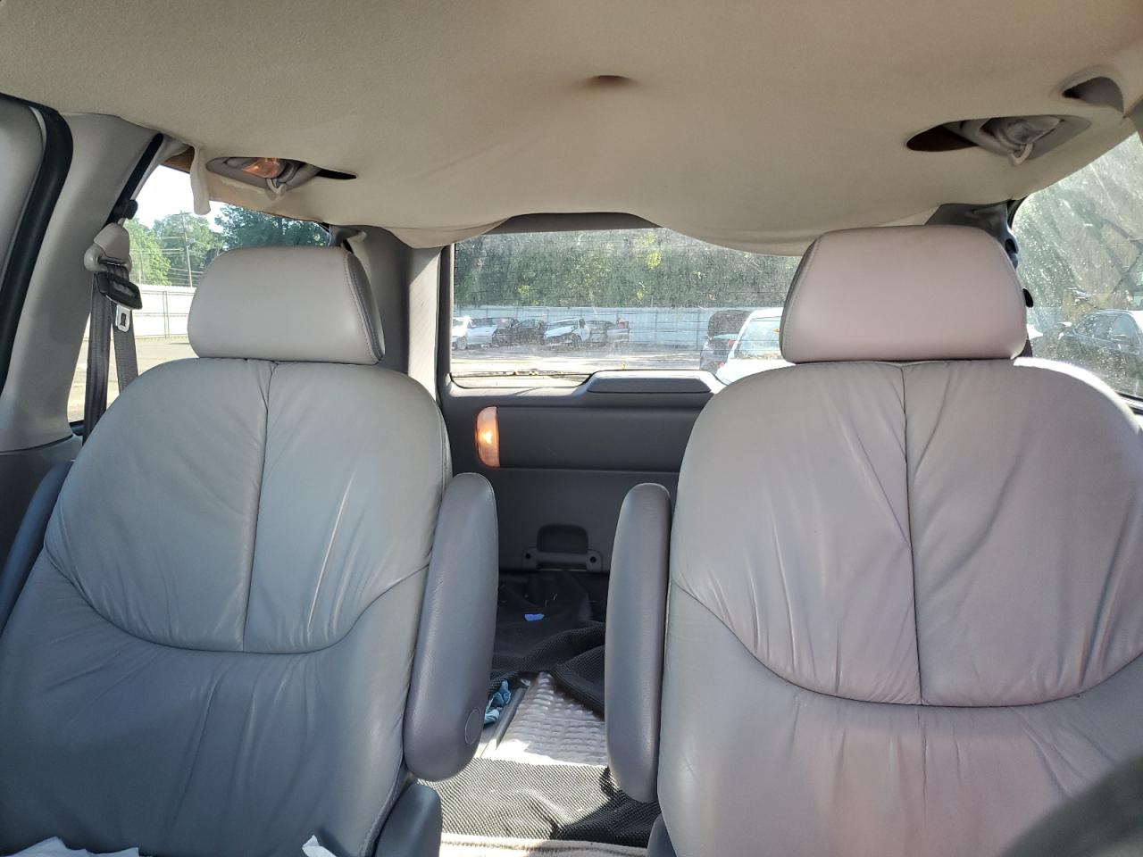 1997 Chrysler Town & Country Lxi VIN: 1C4GP64L1VB454612 Lot: 55979985
