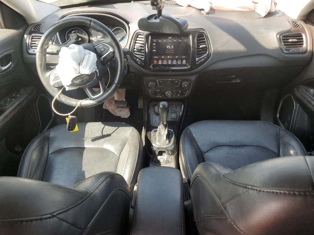 2018 Jeep Compass Limited VIN: 3C4NJDCB5JT397376 Lot: 57137665