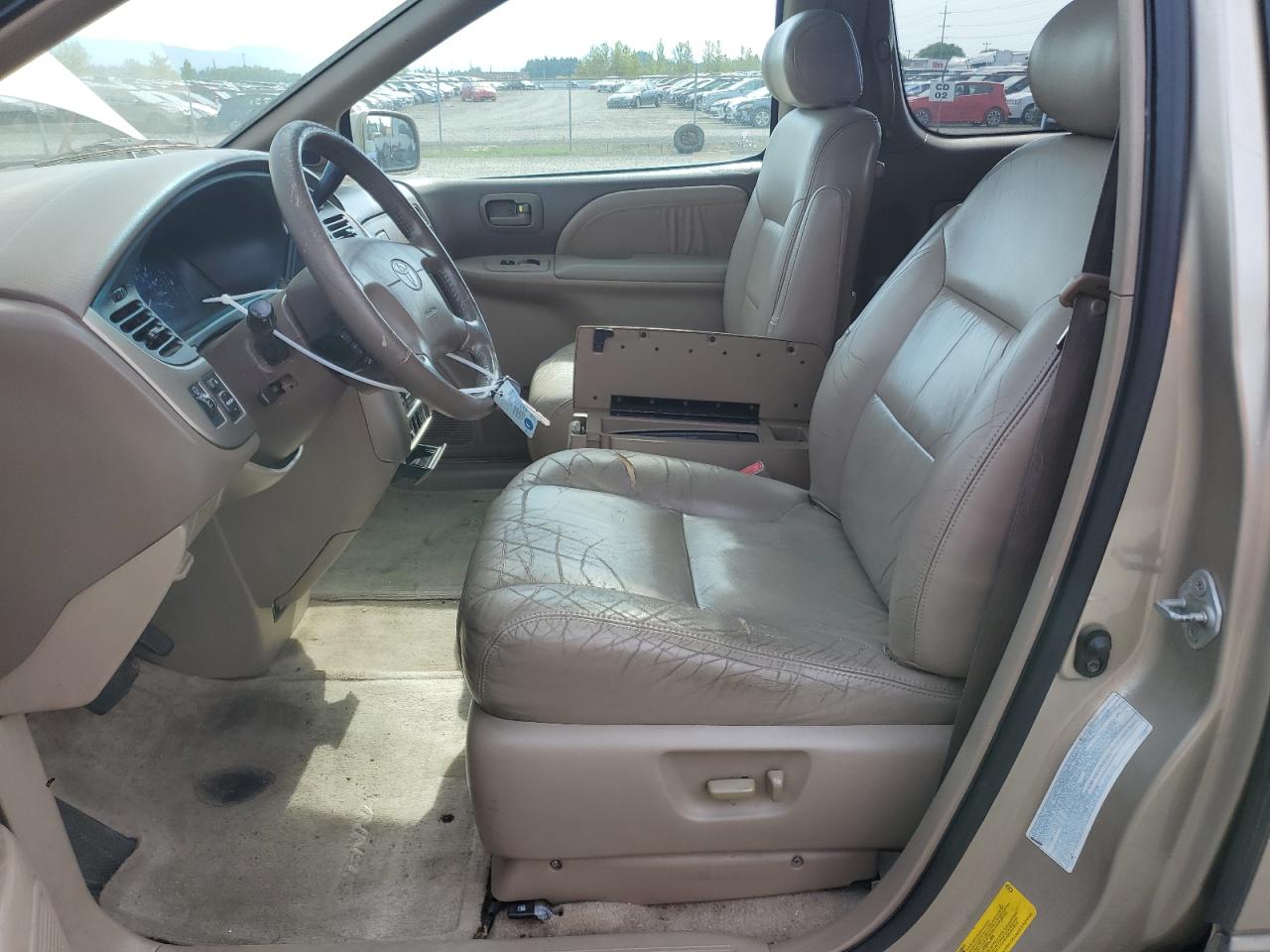 2001 Toyota Sienna Le VIN: 4T3ZF13C81U354542 Lot: 56240605