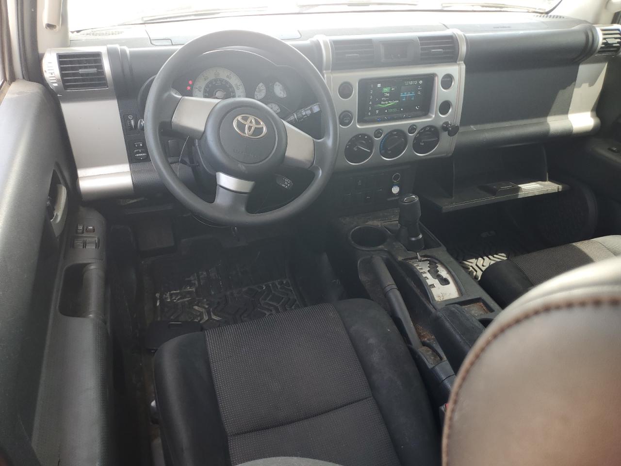 2008 Toyota Fj Cruiser VIN: JTEBU11F38K019871 Lot: 56573795