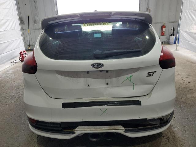 Хетчбеки FORD FOCUS 2016 Білий