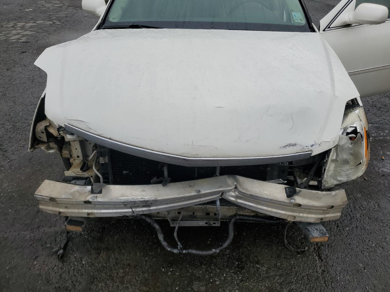 2008 Cadillac Dts VIN: 1G6KD57Y38U141979 Lot: 55780395