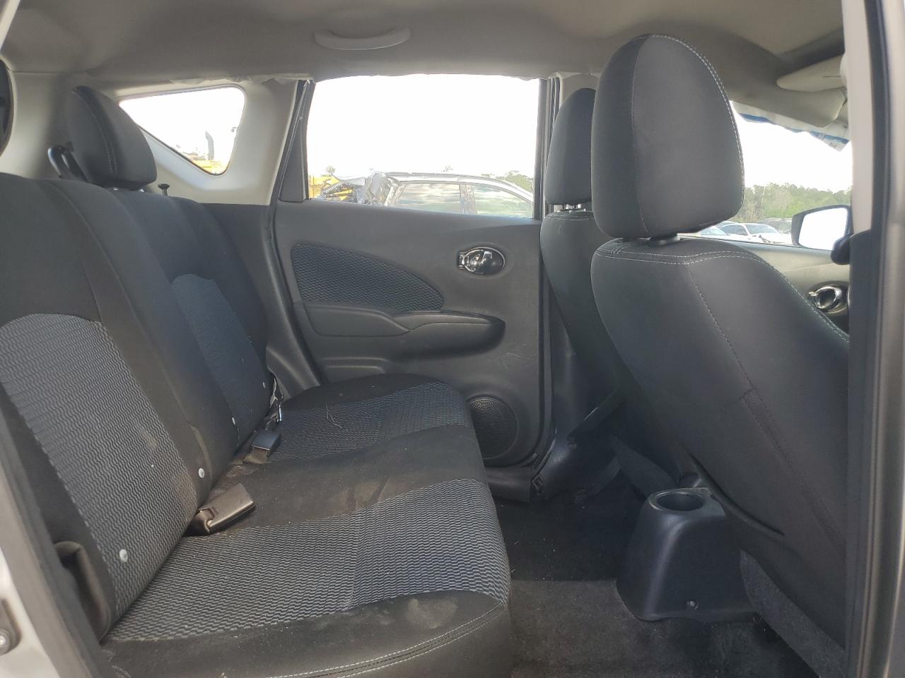2015 Nissan Versa Note S VIN: 3N1CE2CP5FL392670 Lot: 55661245
