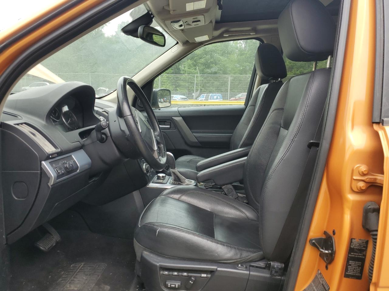 2008 Land Rover Lr2 Se VIN: SALFP24NX8H033648 Lot: 58412985