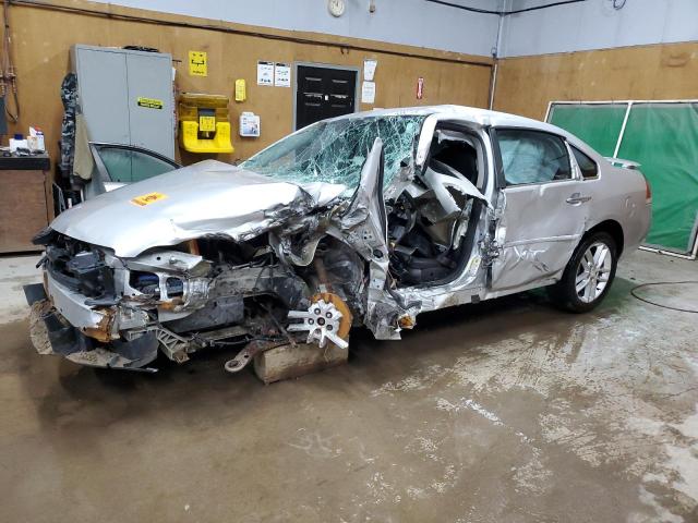  CHEVROLET IMPALA 2016 Серебристый