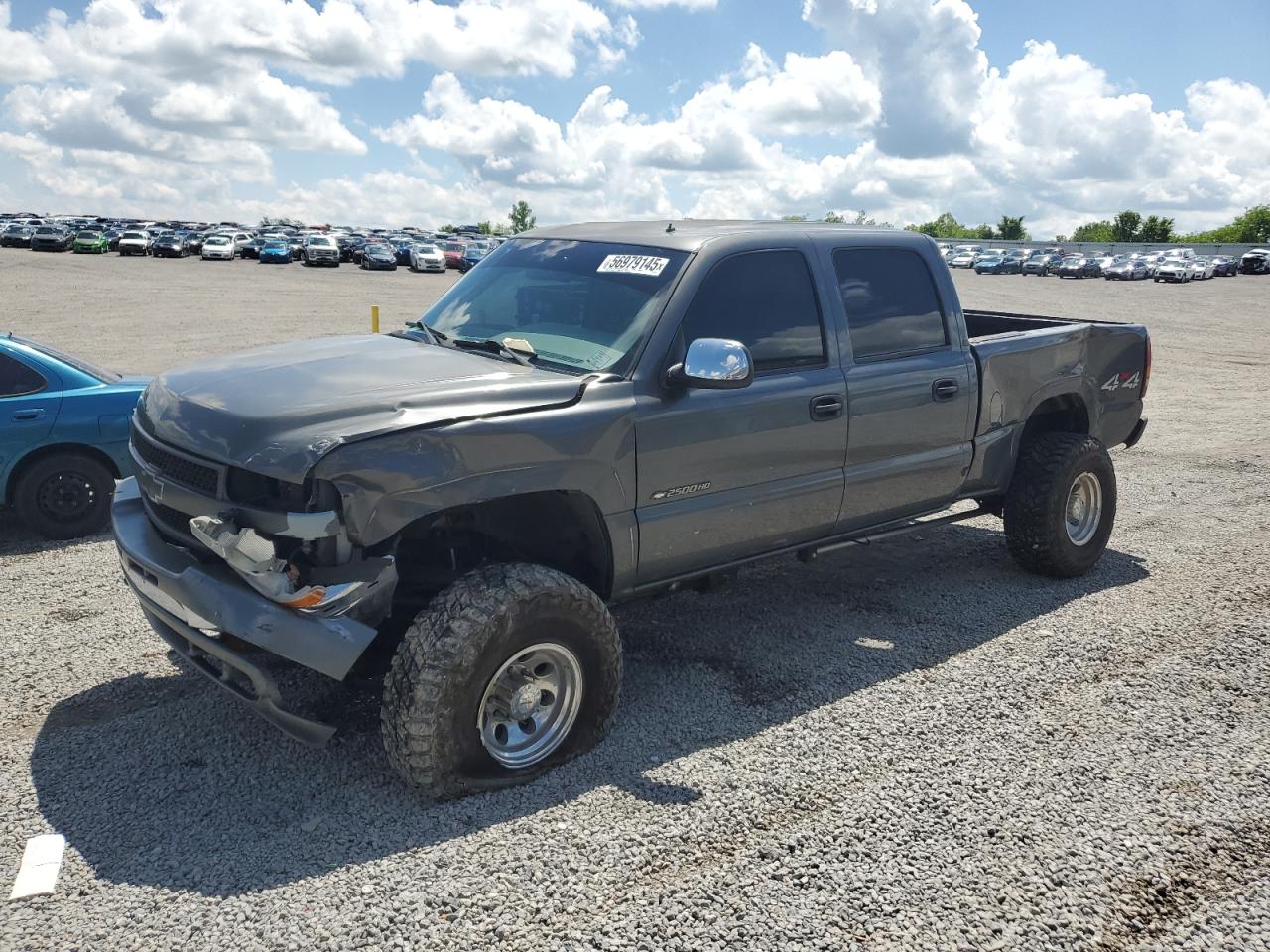 2001 Chevrolet Silverado K2500 Heavy Duty for Sale in Earlington, KY - Front End