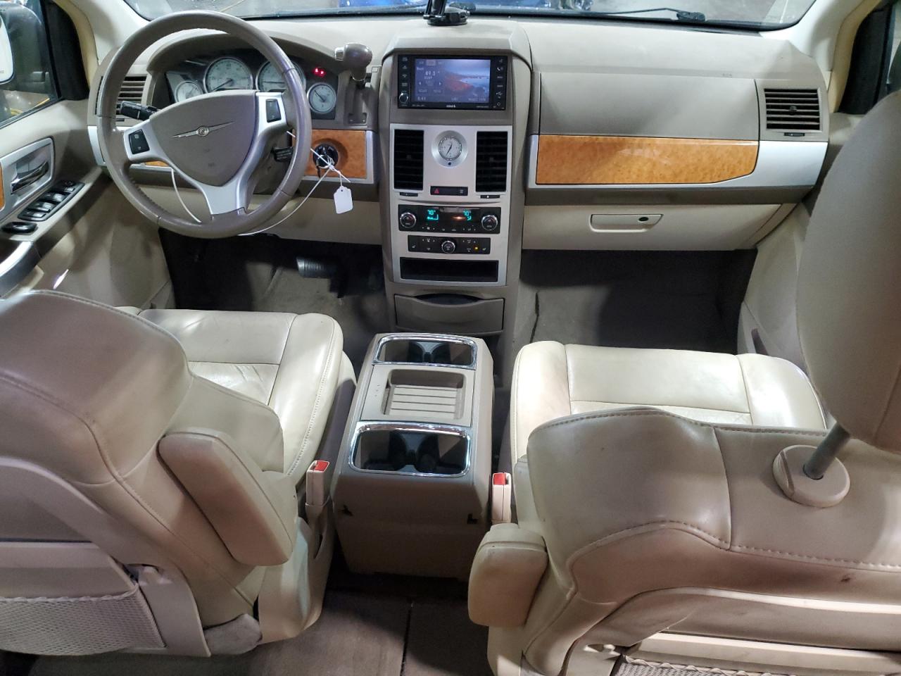2008 Chrysler Town & Country Limited VIN: 2A8HR64X98R612985 Lot: 56837535