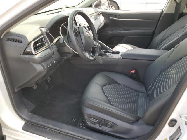  TOYOTA CAMRY 2023 Белый