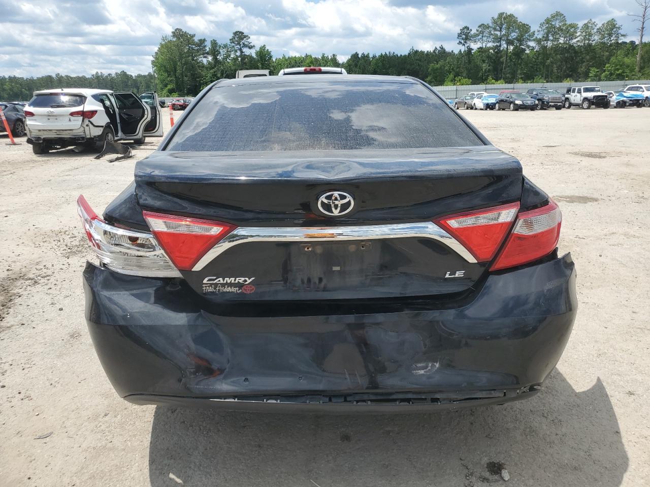 2017 Toyota Camry Le VIN: 4T1BF1FK3HU357503 Lot: 55828035