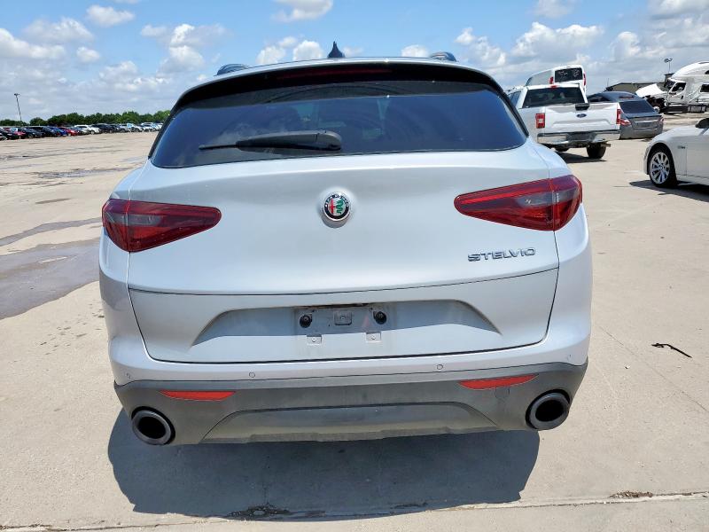  ALFA ROMEO STELVIO 2022 Srebrny