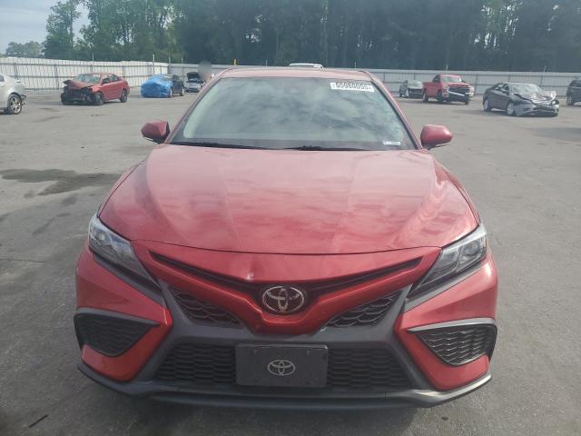  TOYOTA CAMRY 2022 Красный