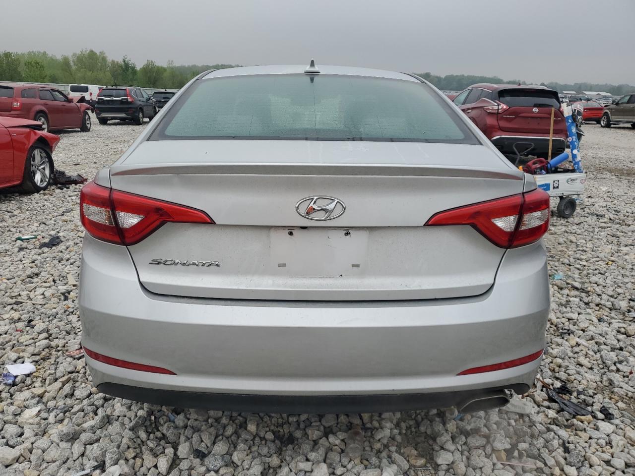2017 Hyundai Sonata Se VIN: 5NPE24AF6HH565698 Lot: 56892205