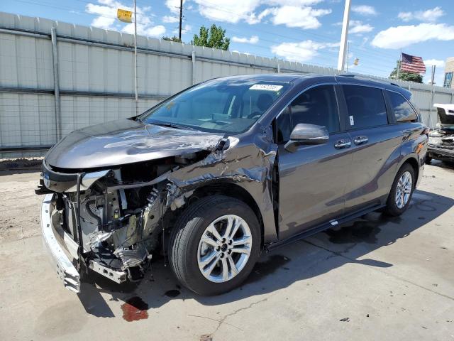 TOYOTA SIENNA LIM 2024