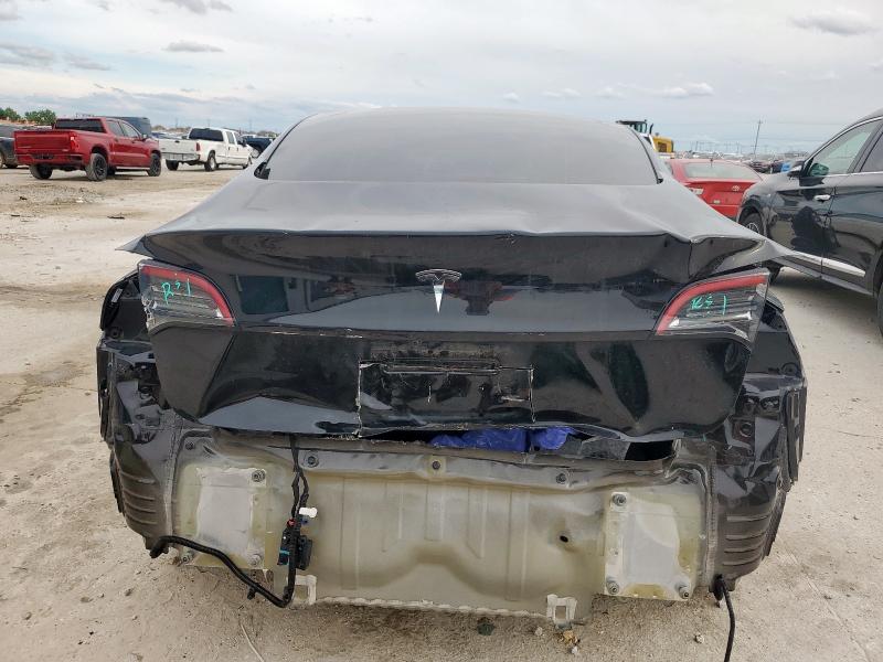  TESLA MODEL 3 2023 Черный