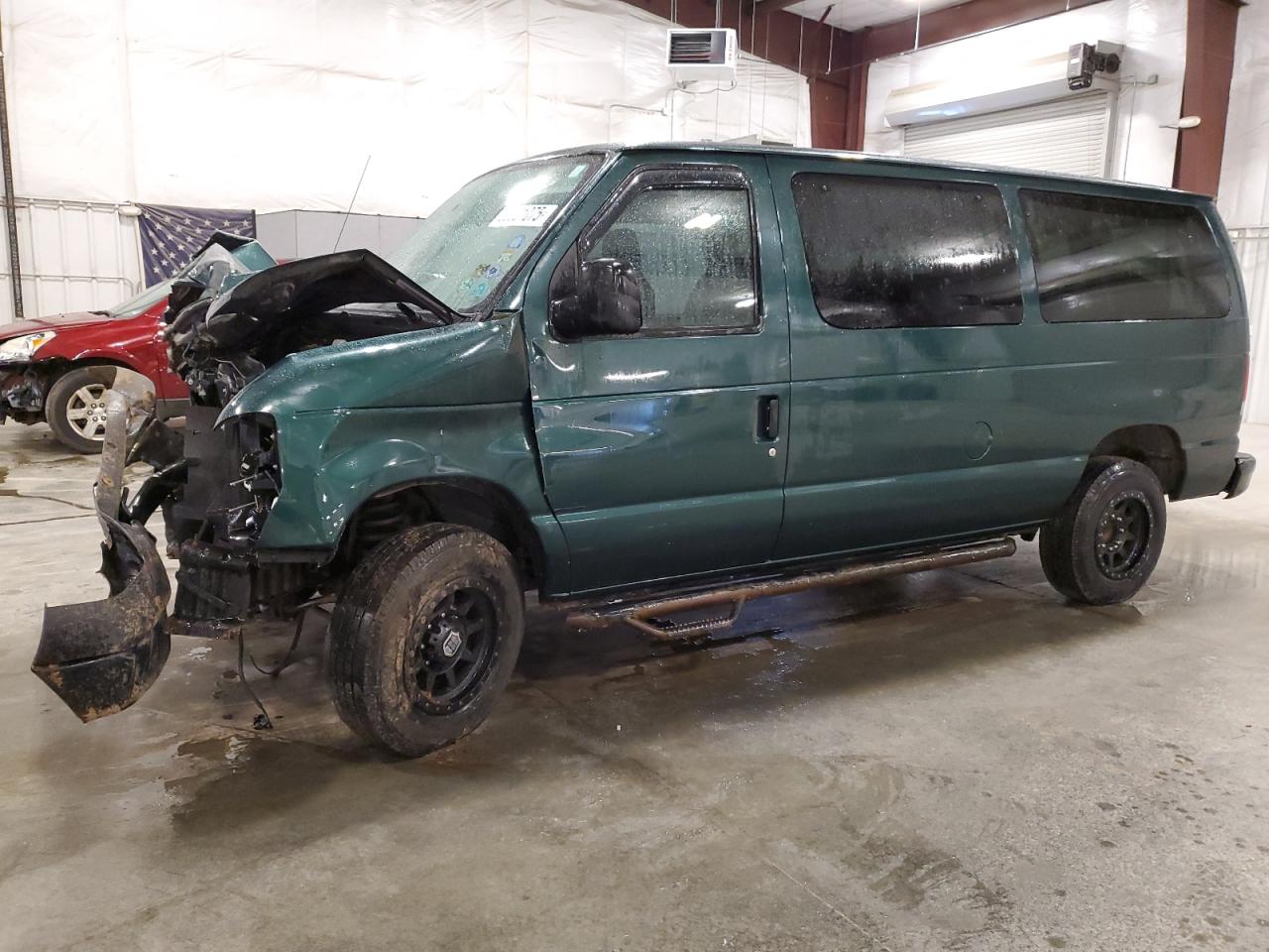 2009 Ford Econoline E350 Super Duty Wagon იყიდება Avon-ში, MN - Front End