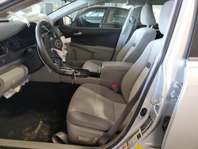  TOYOTA CAMRY 2014 Серебристый