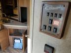 2016 Dutchman Cougar for Sale in Eugene, OR - Minor Dent/Scratches