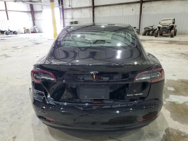  TESLA MODEL 3 2021 Czarny
