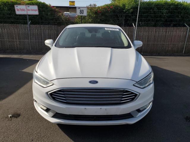 Седаны FORD FUSION 2017 Белый