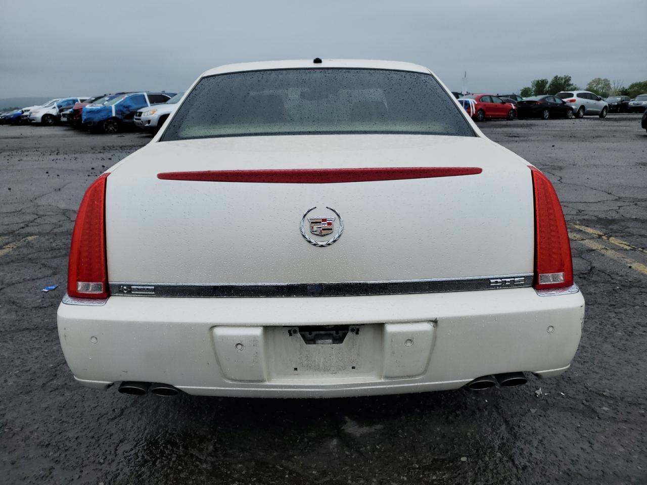 2008 Cadillac Dts VIN: 1G6KD57Y48U178829 Lot: 56669235