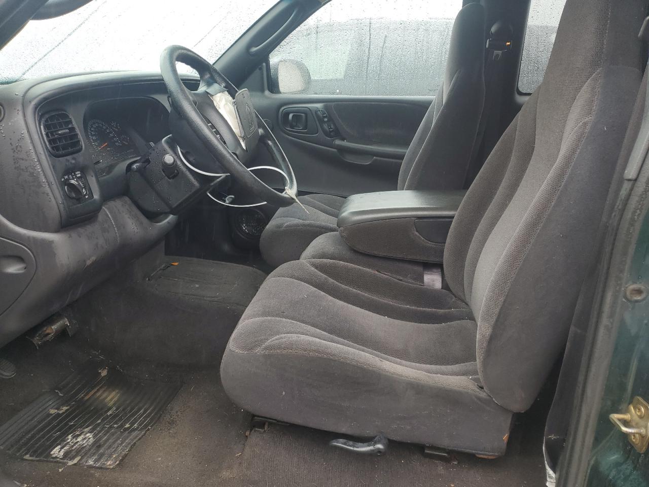 2000 Dodge Dakota VIN: 1B7GL22X4YS793217 Lot: 57160325