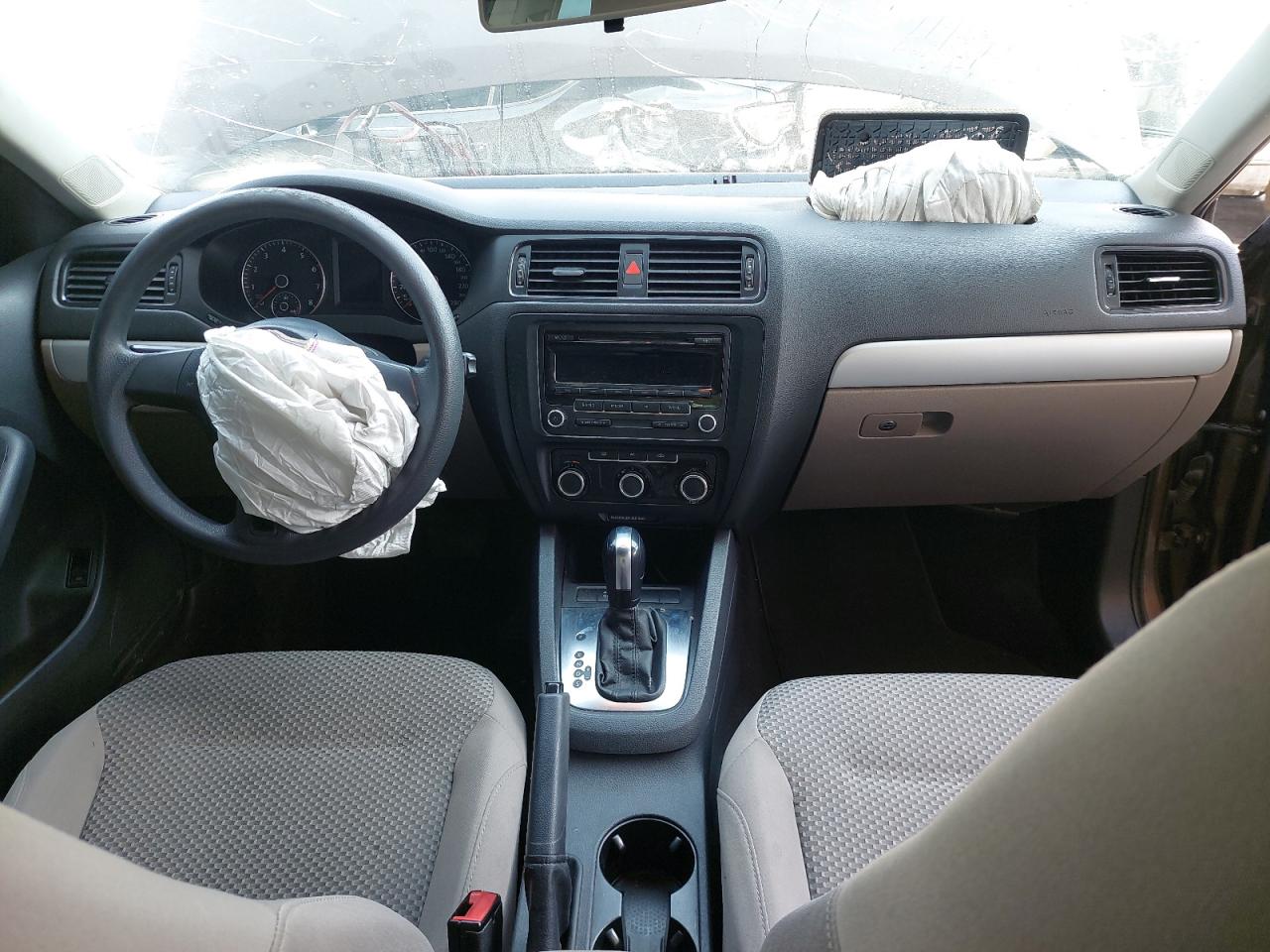 WVWRV1167CM122983 - 2012 Volkswagen JETTA - #undefined