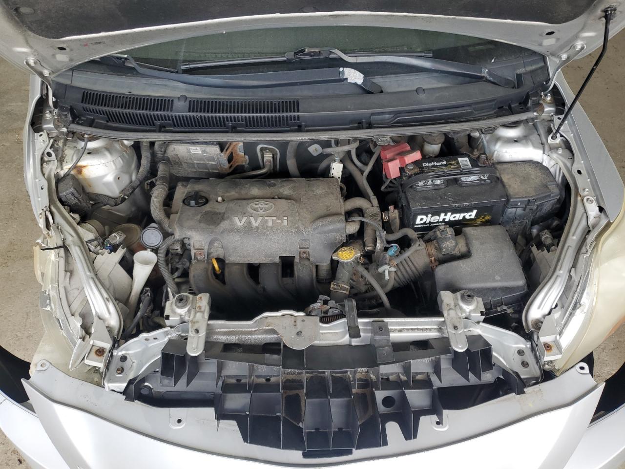 2008 Toyota Yaris VIN: JTDBT923881251155 Lot: 56323255