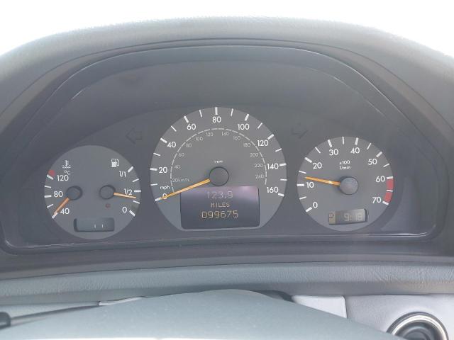 2001 MERCEDES BENZ CLK320 AVA