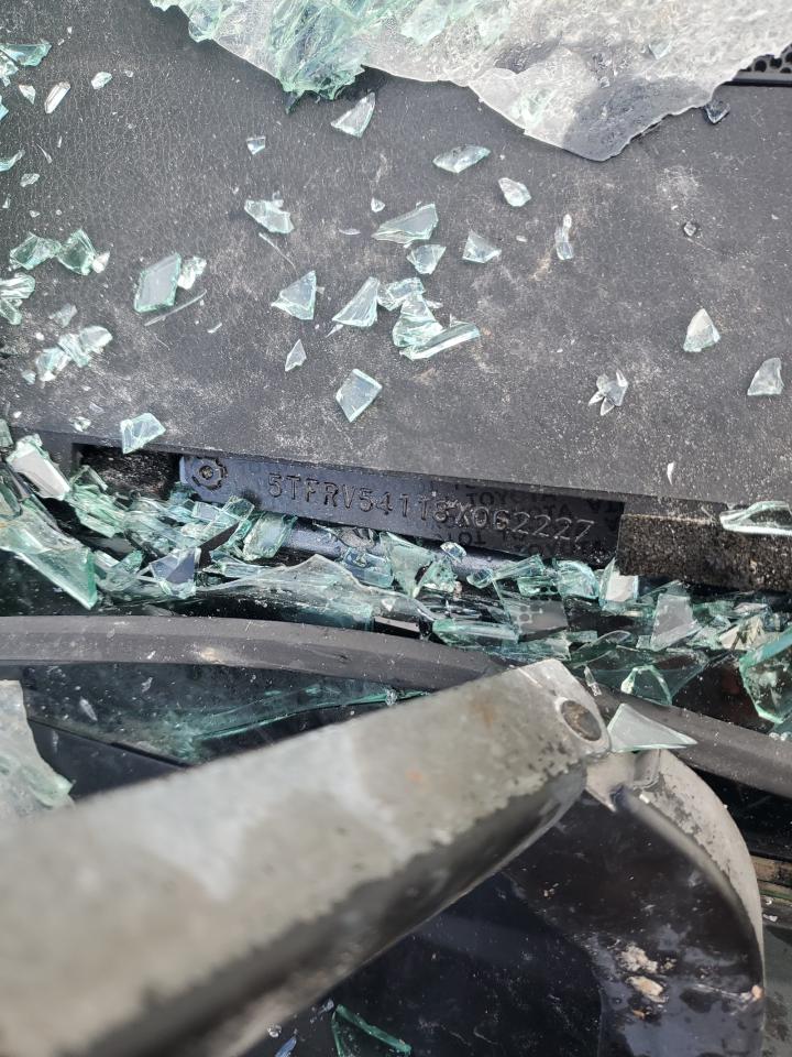 2008 Toyota Tundra Double Cab VIN: 5TFRV54118X062227 Lot: 68442985