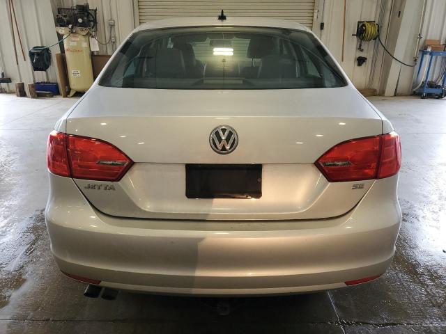  VOLKSWAGEN JETTA 2014 Srebrny