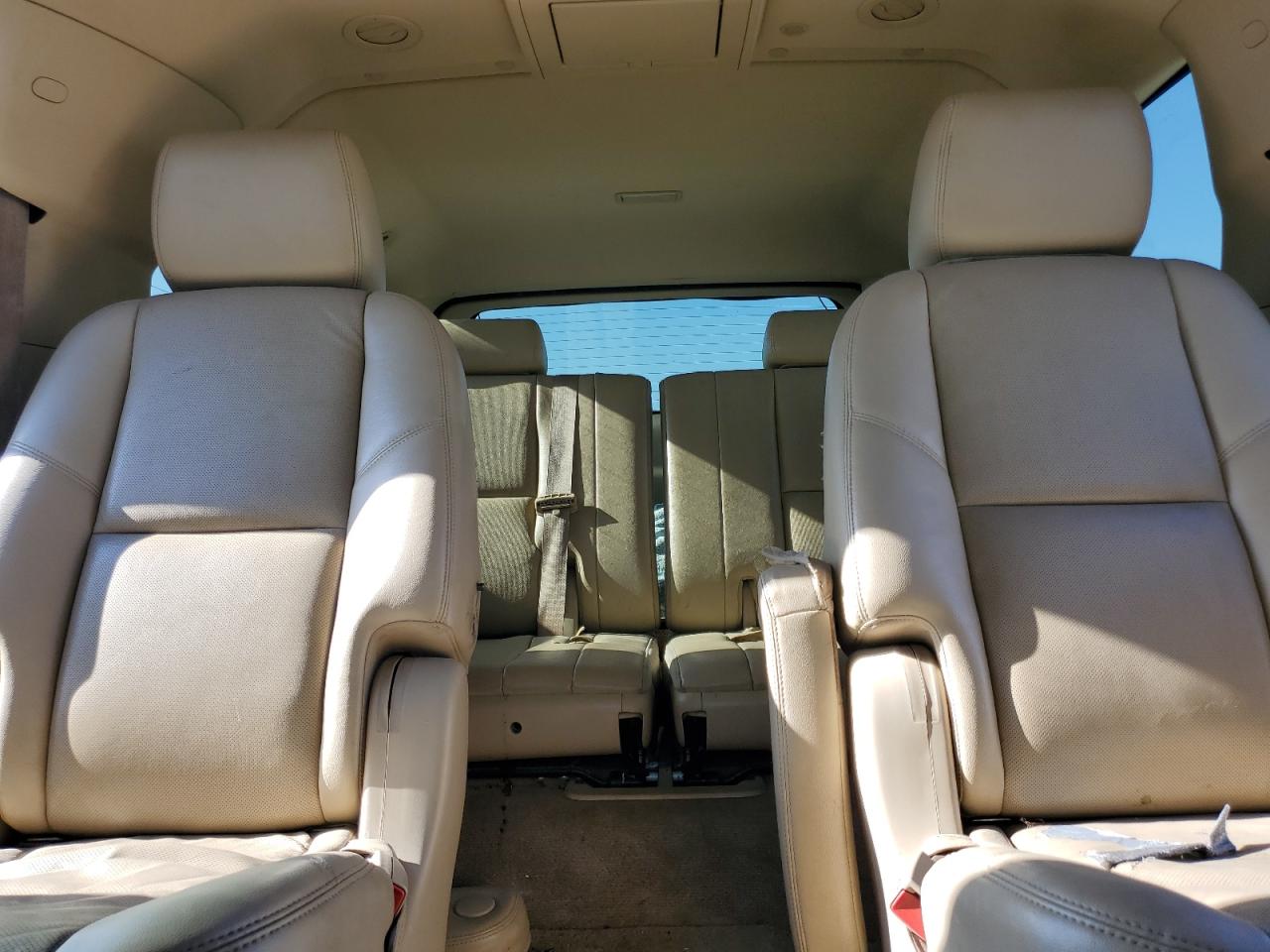 2011 Chevrolet Suburban K1500 Ltz VIN: 1GNSKKE38BR236645 Lot: 57072555