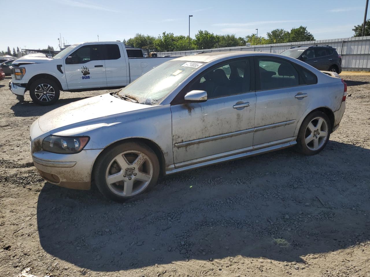 2005 Volvo S40 T5