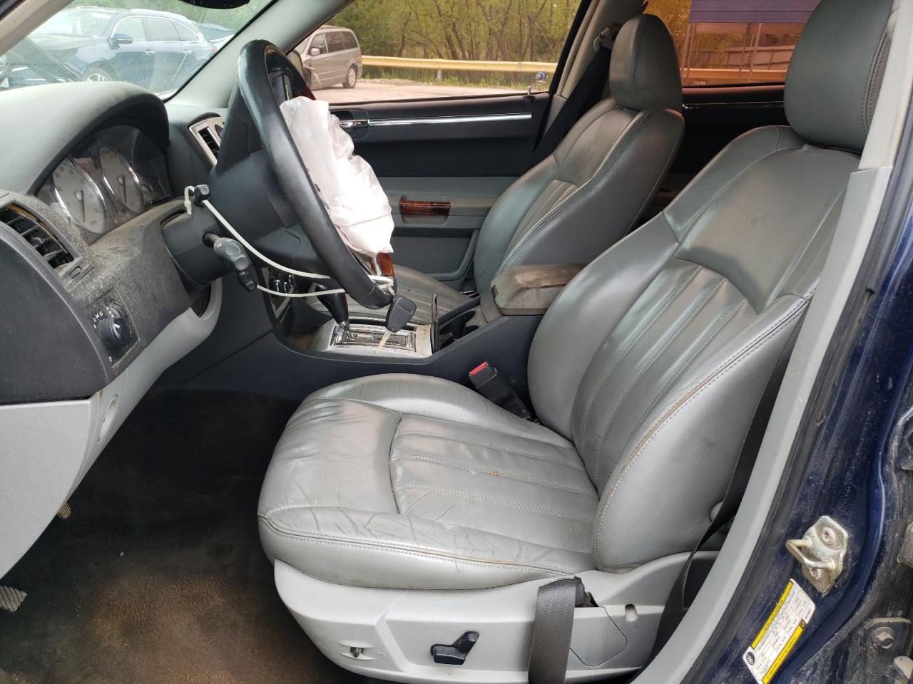 2006 Chrysler 300C VIN: 2C3KA63H66H240561 Lot: 56645065
