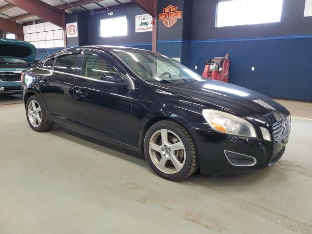 Sedans VOLVO S60 2013 Czarny