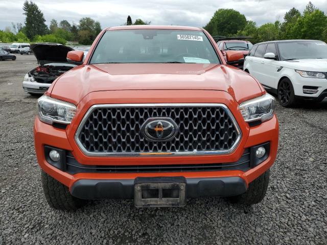  TOYOTA TACOMA 2018 Оранжевий
