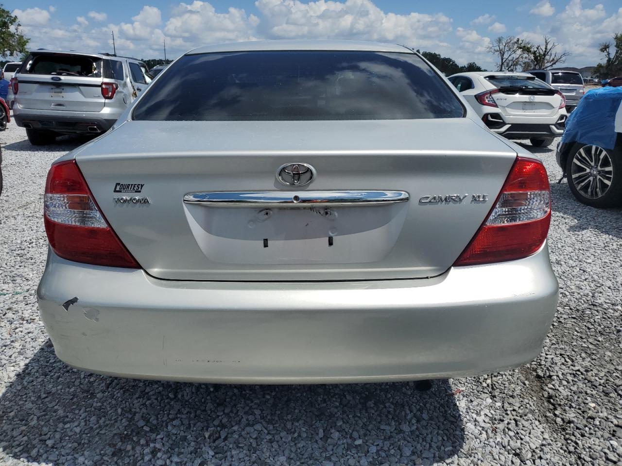 2003 Toyota Camry Le VIN: 4T1BE32K33U647009 Lot: 57041815