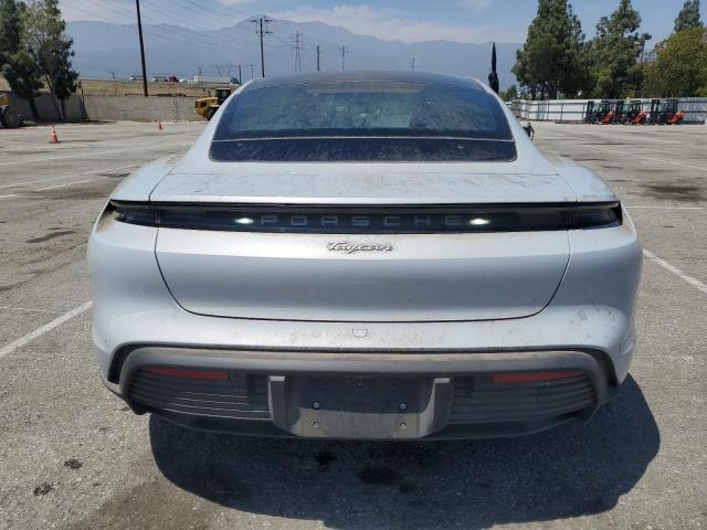  PORSCHE TAYCAN 2023 Srebrny