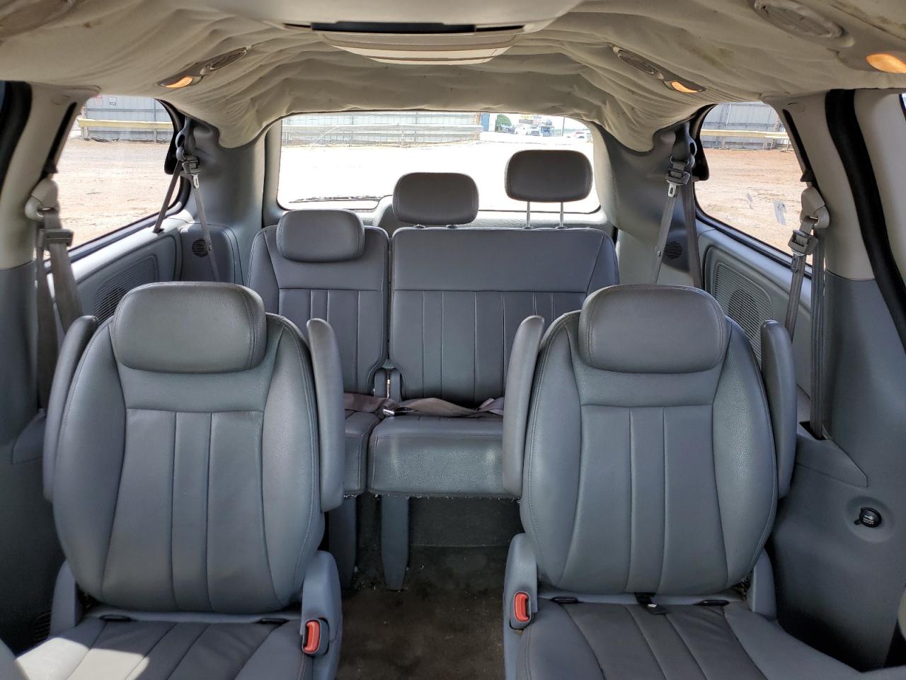 2005 Dodge Grand Caravan Sxt VIN: 2D8GP44L85R443551 Lot: 56646205