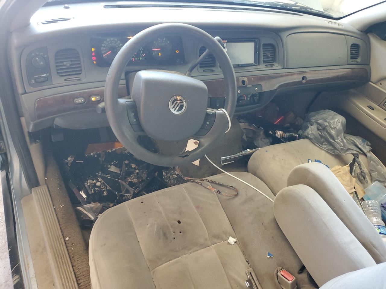 2006 Mercury Grand Marquis Gs VIN: 2MEFM74W06X605926 Lot: 57140605