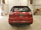 2016 Nissan Rogue S zu verkaufen in Milwaukee, WI - Front End