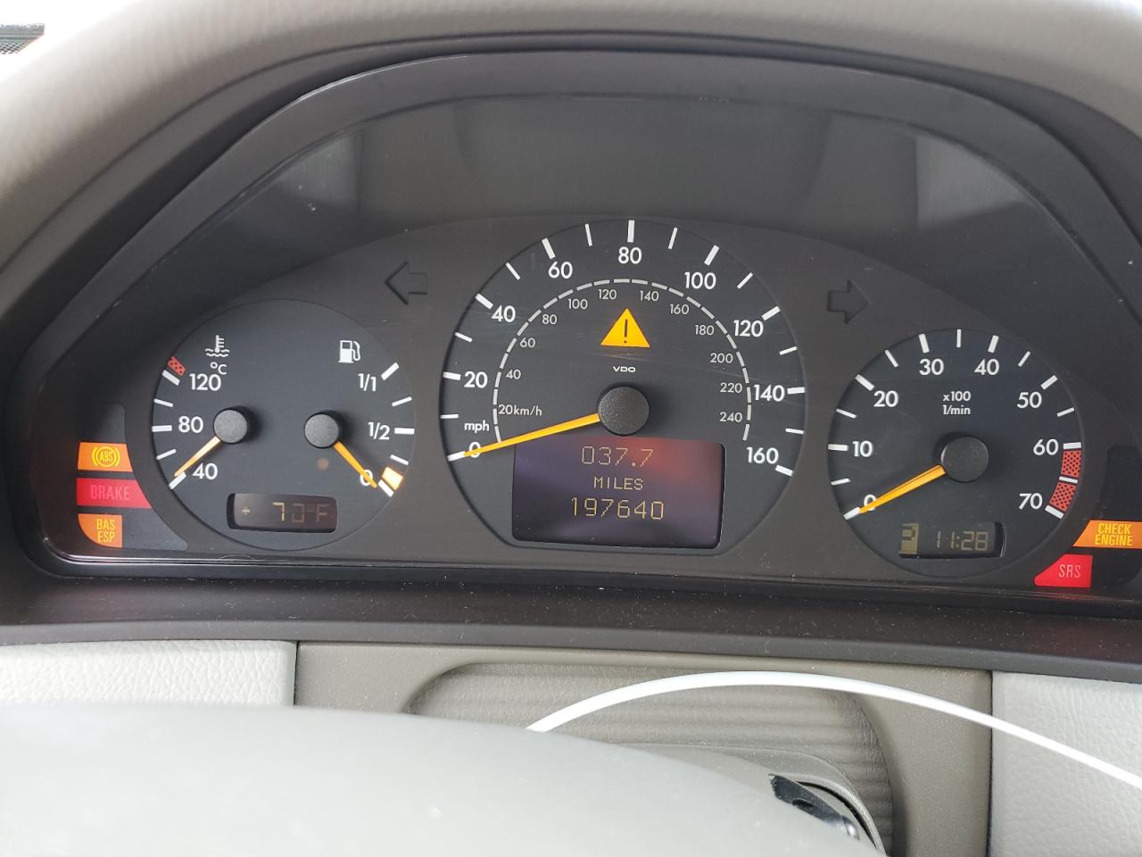 2002 Mercedes-Benz E 430 VIN: WDBJF70J12B493780 Lot: 56872855