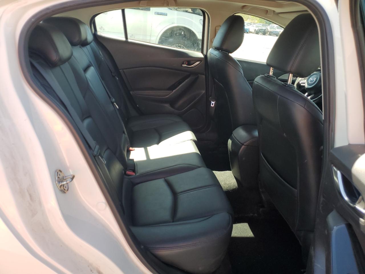 2018 Mazda 3 Touring VIN: 3MZBN1L3XJM173767 Lot: 56380585