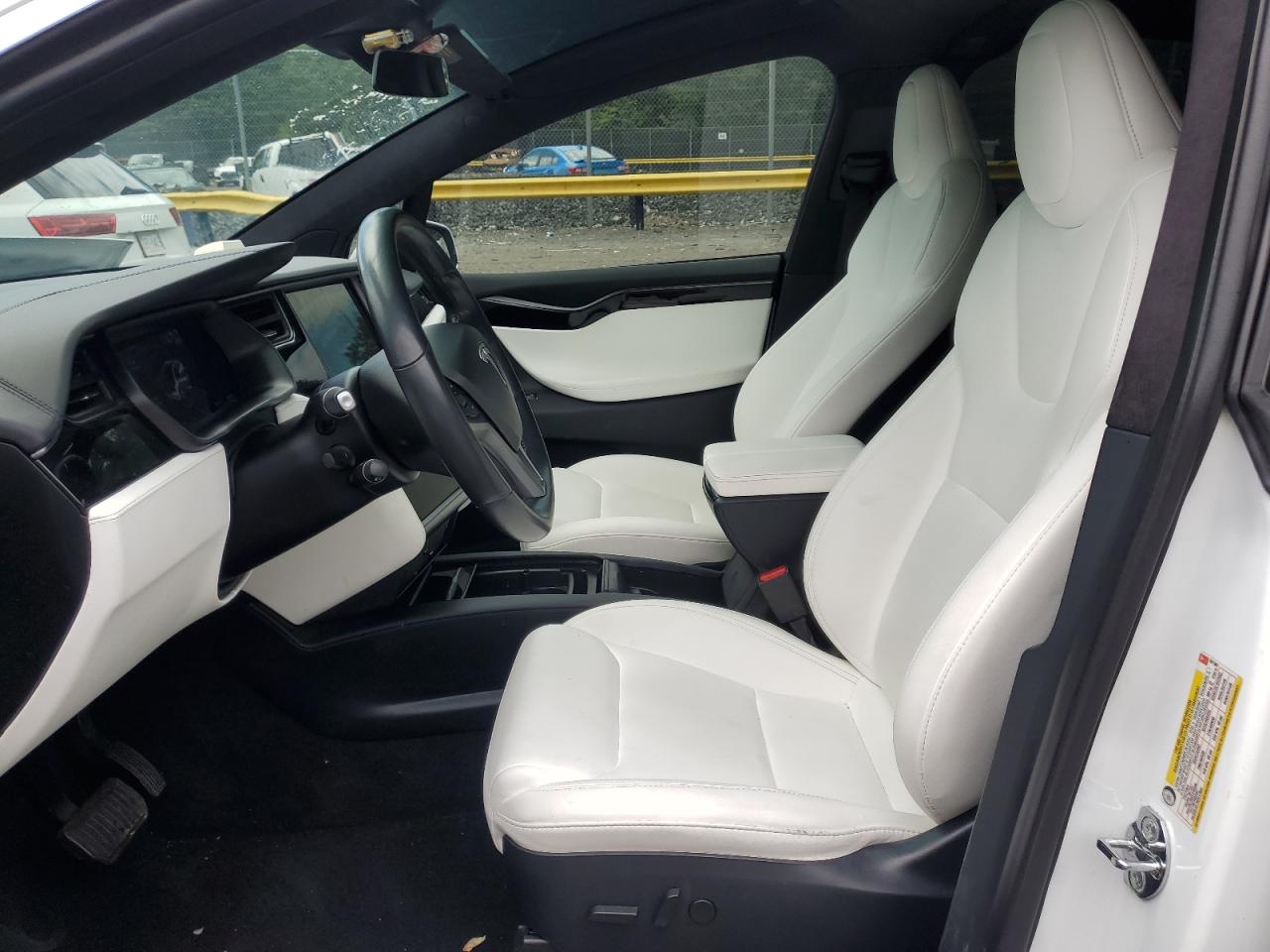 2020 Tesla Model X VIN: 5YJXCDE27LF261381 Lot: 58002965