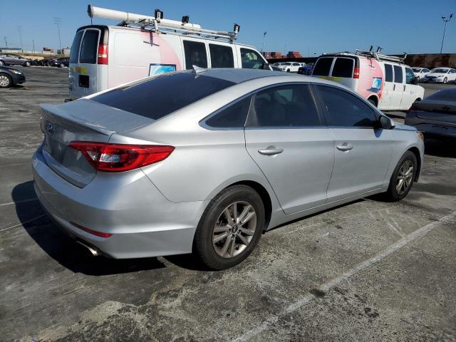  HYUNDAI SONATA 2017 Сріблястий