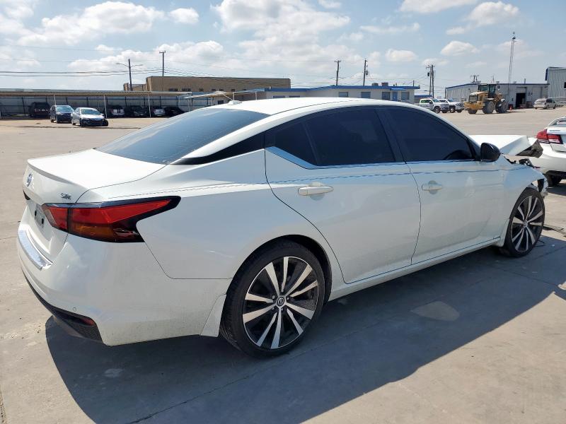  NISSAN ALTIMA 2022 Білий