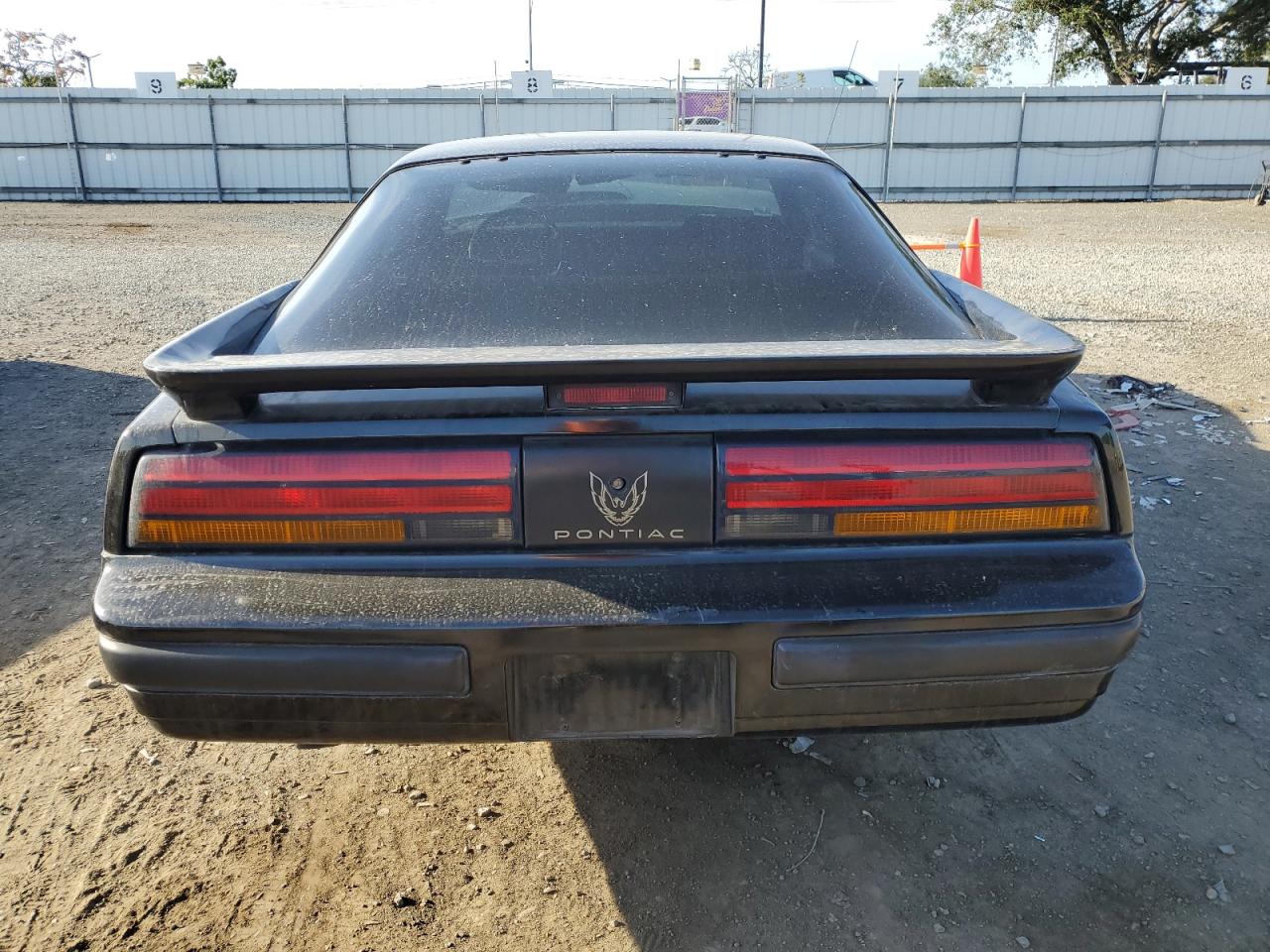1989 Pontiac Firebird Formula VIN: 1G2FS2186KL212458 Lot: 56995025