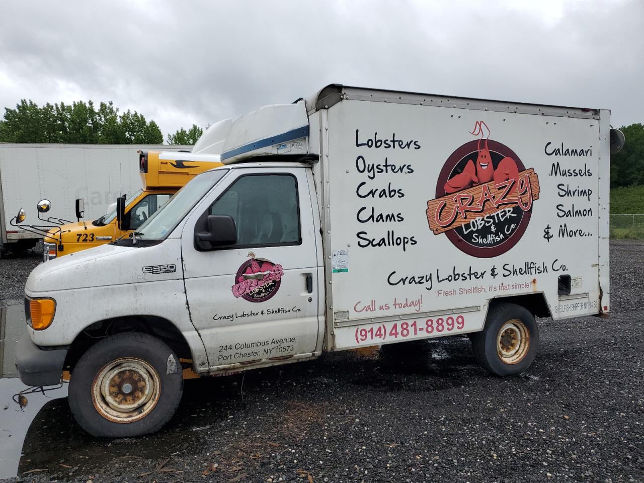 2005 Ford Econoline E350 Super Duty Cutaway Van იყიდება Marlboro-ში, NY - Minor Dent/Scratches